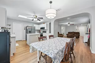 636 Capricorn St, Cedar Hill, TX 75104 - Photo 12