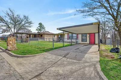 1900 SE 19th Street, Mineral Wells, TX 76067 - Photo 2