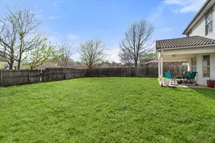 2700 Yorkfield Ct, Arlington, TX 76001 - Photo 18