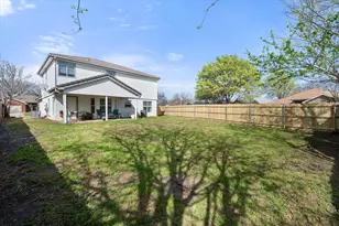 2700 Yorkfield Ct, Arlington, TX 76001 - Photo 28