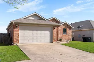 9964 Legacy Dr, Fort Worth, TX 76108 - Photo 2
