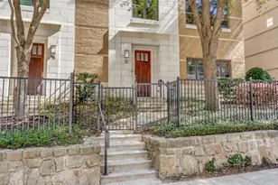 3210 Carlisle St, Dallas, TX 75204 - Photo 2