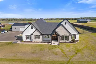 4933 Co Rd 2208, Greenville, TX 75402 - Photo 2