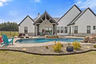 4933 Co Rd 2208, Greenville, TX 75402 - Photo 24