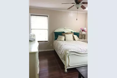 2527 Cunningham Street, Irving, TX 75062 - Photo 12