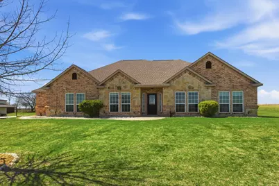 109 Heritage Parkway W, Decatur, TX 76234 - Photo 6