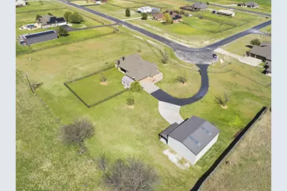 109 Heritage Parkway W, Decatur, TX 76234 - Photo 38