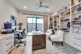 3918 Lively Ln, Dallas, TX 75220 - Photo 14