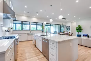 3918 Lively Ln, Dallas, TX 75220 - Photo 10