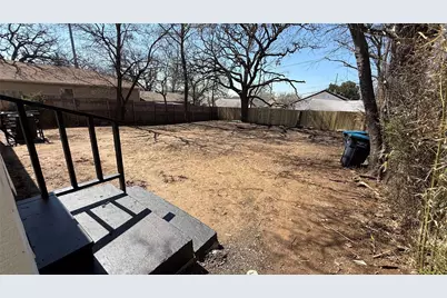 2312 Dillow Street, Fort Worth, TX 76105 - Photo 2
