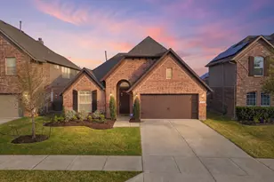 2913 Mandalay Dr, Little Elm, TX 75068 - Photo 2