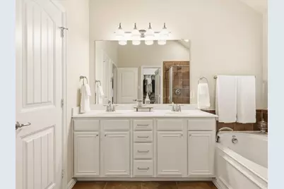 2913 Mandalay Drive, Little Elm, TX 75068 - Photo 24