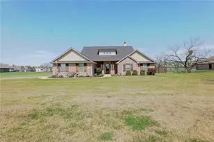 470 Wilson Bend Rd, Millsap, TX 76066 - Photo 1