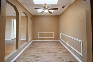 604 Windgate Ct, Arlington, TX 76012 - Photo 8