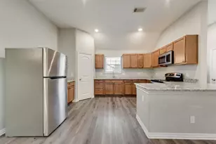 1708 Wright St, Greenville, TX 75401 - Photo 6