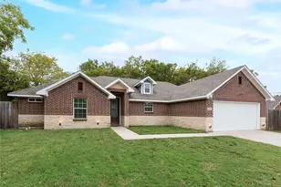 1708 Wright St, Greenville, TX 75401 - Photo 1