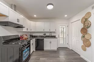 1112 Marshall St, Greenville, TX 75401 - Photo 14