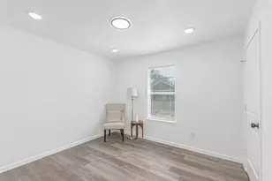 1112 Marshall St, Greenville, TX 75401 - Photo 18