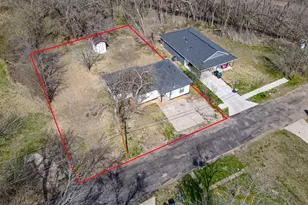 1112 Marshall St, Greenville, TX 75401 - Photo 24