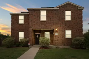9831 Whistler Dr, Dallas, TX 75217 - Photo 2