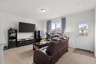 9831 Whistler Dr, Dallas, TX 75217 - Photo 4