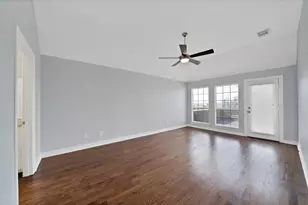 1015 W Bluff St, Fort Worth, TX 76102 - Photo 26