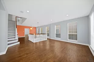 1015 W Bluff St, Fort Worth, TX 76102 - Photo 14
