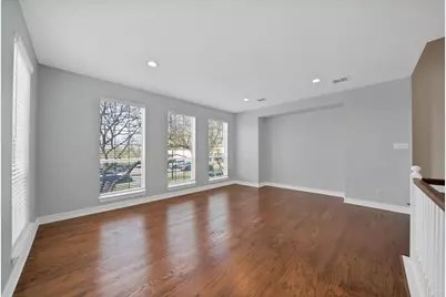 1015 W Bluff Street, Fort Worth, TX 76102 - Photo 18