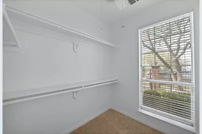 1015 W Bluff Street, Fort Worth, TX 76102 - Photo 24