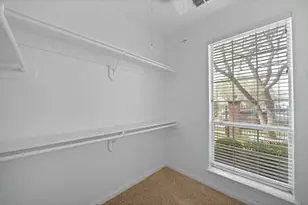 1015 W Bluff St, Fort Worth, TX 76102 - Photo 24