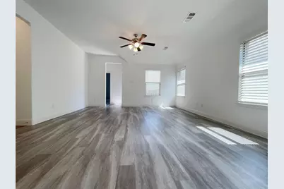 425 Camille Crossing, Celina, TX 75009 - Photo 8