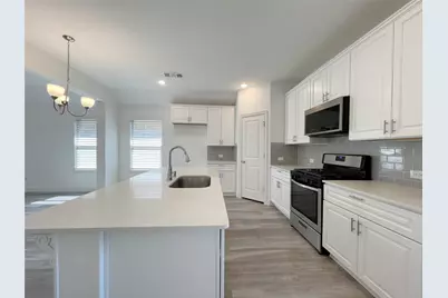 425 Camille Crossing, Celina, TX 75009 - Photo 2