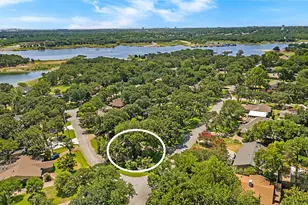 3526 Lakeridge Dr, Grapevine, TX 76051 - Photo 2