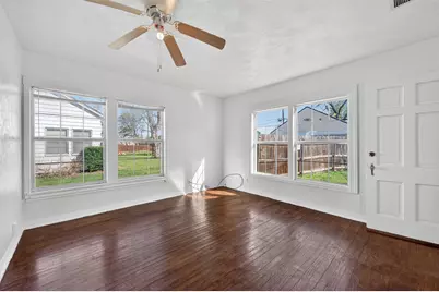 2904 Marigold Avenue, Fort Worth, TX 76111 - Photo 18