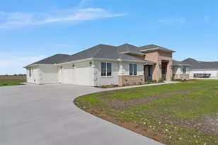 995 Galaxy Rd, Woodway, TX 76712 - Photo 32