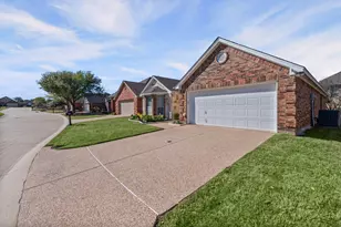 111 Crestway Dr, Cedar Hill, TX 75104 - Photo 24