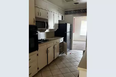 7344 Monterrey Drive, Fort Worth, TX 76112 - Photo 4