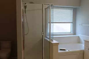 5504 Foxfire Ln, The Colony, TX 75056 - Photo 8