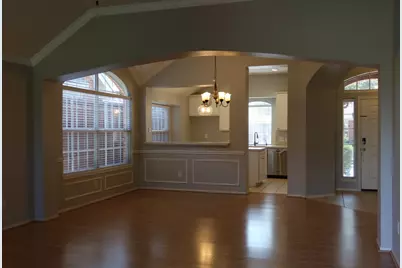 5504 Foxfire Lane, The Colony, TX 75056 - Photo 4