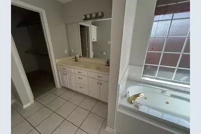 2604 Whispering Oaks, Denton, TX 76209 - Photo 14