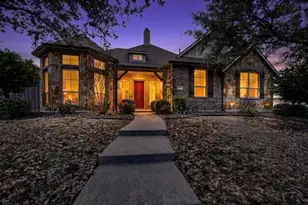 727 Fairfax Lane, Rockwall, TX 75087 - Photo 2