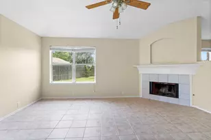 3300 Creekwood Dr, Wylie, TX 75098 - Photo 6