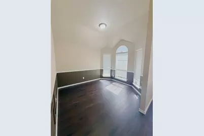 2213 Chapman Drive, Carrollton, TX 75010 - Photo 4