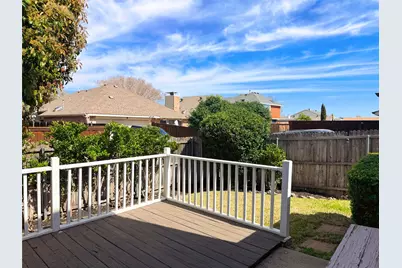 2213 Chapman Drive, Carrollton, TX 75010 - Photo 14