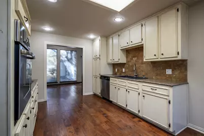 1035 Wilshire Drive, Trophy Club, TX 76262 - Photo 8