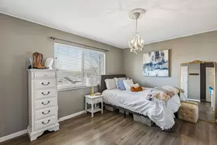 405 Stoneleigh Cir, Lake Dallas, TX 75065 - Photo 24