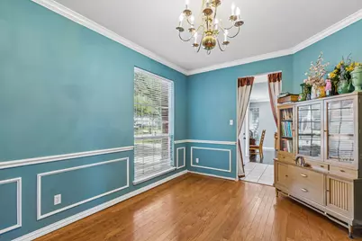 405 Stoneleigh Circle, Lake Dallas, TX 75065 - Photo 4