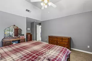 405 Stoneleigh Cir, Lake Dallas, TX 75065 - Photo 20