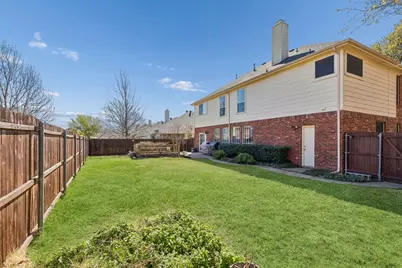 405 Stoneleigh Circle, Lake Dallas, TX 75065 - Photo 8