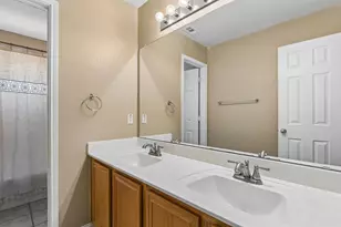 405 Stoneleigh Cir, Lake Dallas, TX 75065 - Photo 30